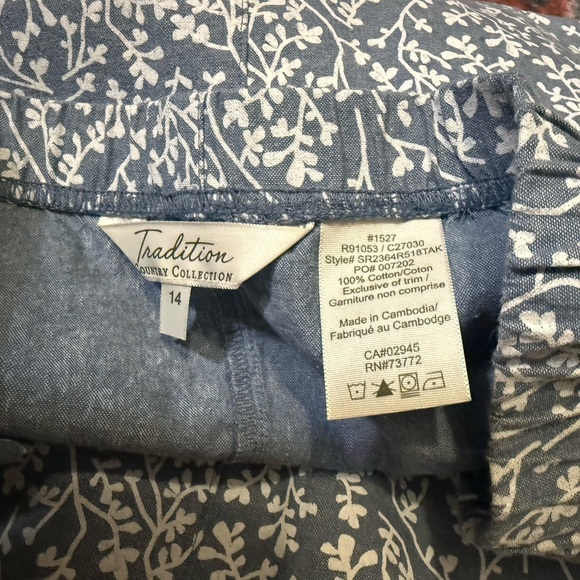 🌸Light denim cotton floral skirt - Picture 3 of 4